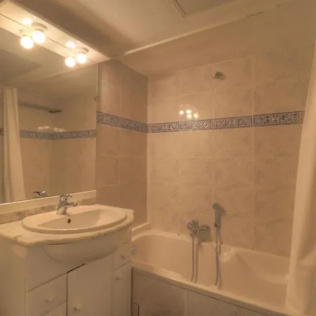 Bright Air-conditioned 'les Terrasses De Juan' Apartment